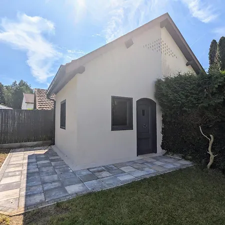 Spacieux, Confort Moderne, Jardin Paisible - Fr-1-589-695 Venkovský dům *