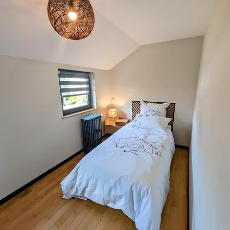 Spacieux, Confort Moderne, Jardin Paisible - Fr-1-589-695 Ferienhaus