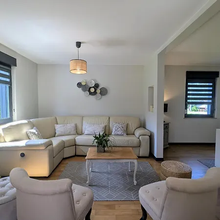 Spacieux, Confort Moderne, Jardin Paisible - Fr-1-589-695 Venkovský dům