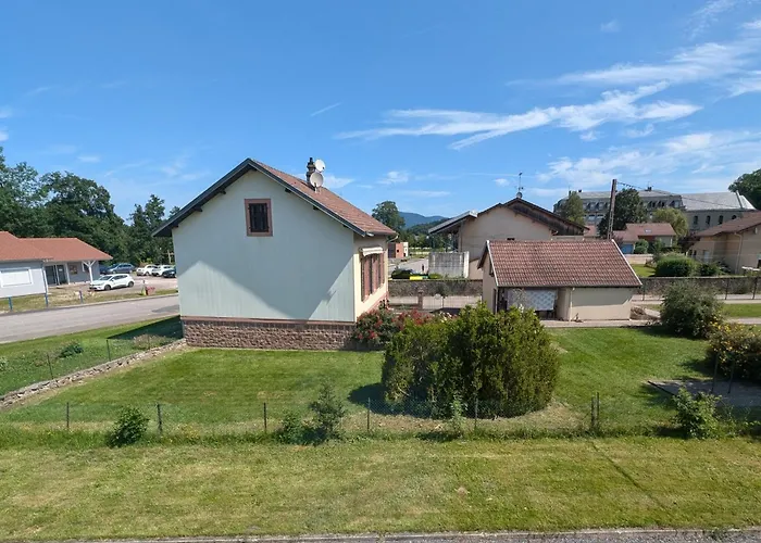 펜션 Spacieux, Confort Moderne, Jardin Paisible - Fr-1-589-695 Saulcy-sur-Meurthe